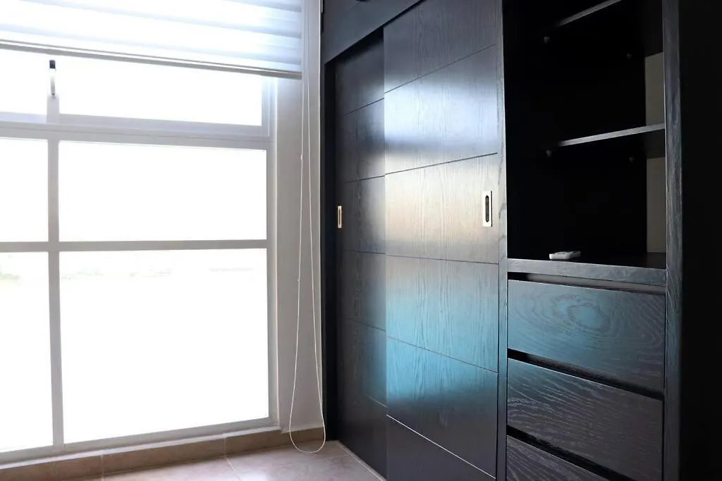 View And Access To The Lagoon~Kg Sz Bed, A/C, Wifi Cancún