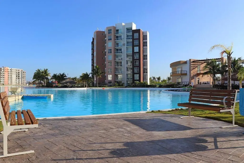 Appartamento View And Access To The Lagoon~Kg Sz Bed, A/C, Wifi Cancún